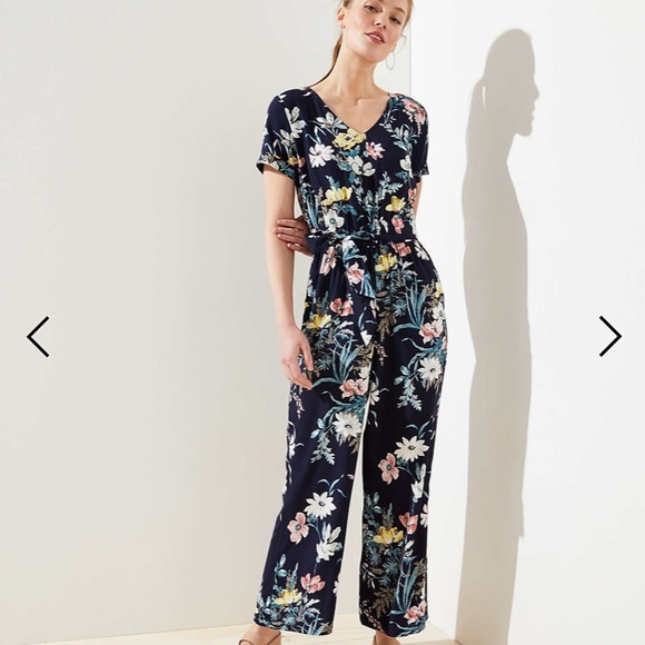 LOFT Other - New Loft floral jumper